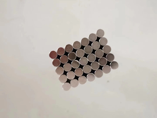 Najnowsze blogi firmy Odkryj cuda super-silnej siły magnetycznej: Magnesy neodymowe w sztabkach o mocy 12 000 Gaussów