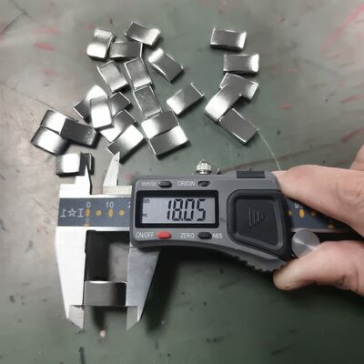 kupować Two Sides Curved Strong Arc Neodymium Magnets Smooth Coating For Small Wind Turbine online manufacture