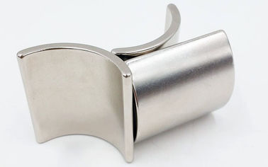 kupować Magnesy łukowe silnika prądu stałego NdFeB Potężny stały magnes na przekładnie zębate czołowe online manufacture