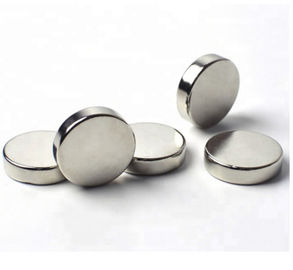 kupować N35 8 X 3mm Okrągły Ndfeb Disc Magnet / Silne magnesy na dyski do pamiątek online manufacture