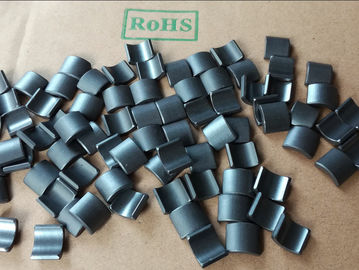 kupować Y30 Y33 Y35 Gatunek Ferrytowy magnes łukowy Ceramiczne magnesy segmentowe online manufacture